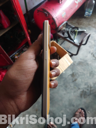 Oppo F21 pro